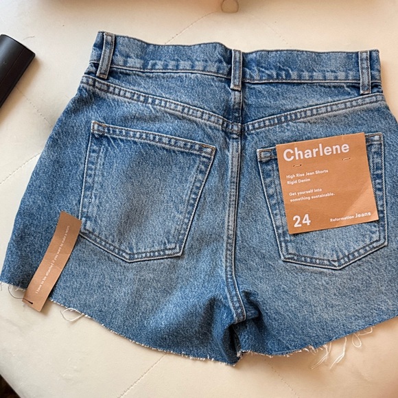 Reformation Women's Blue Denim Shorts size 24 - Picture 6 of 9